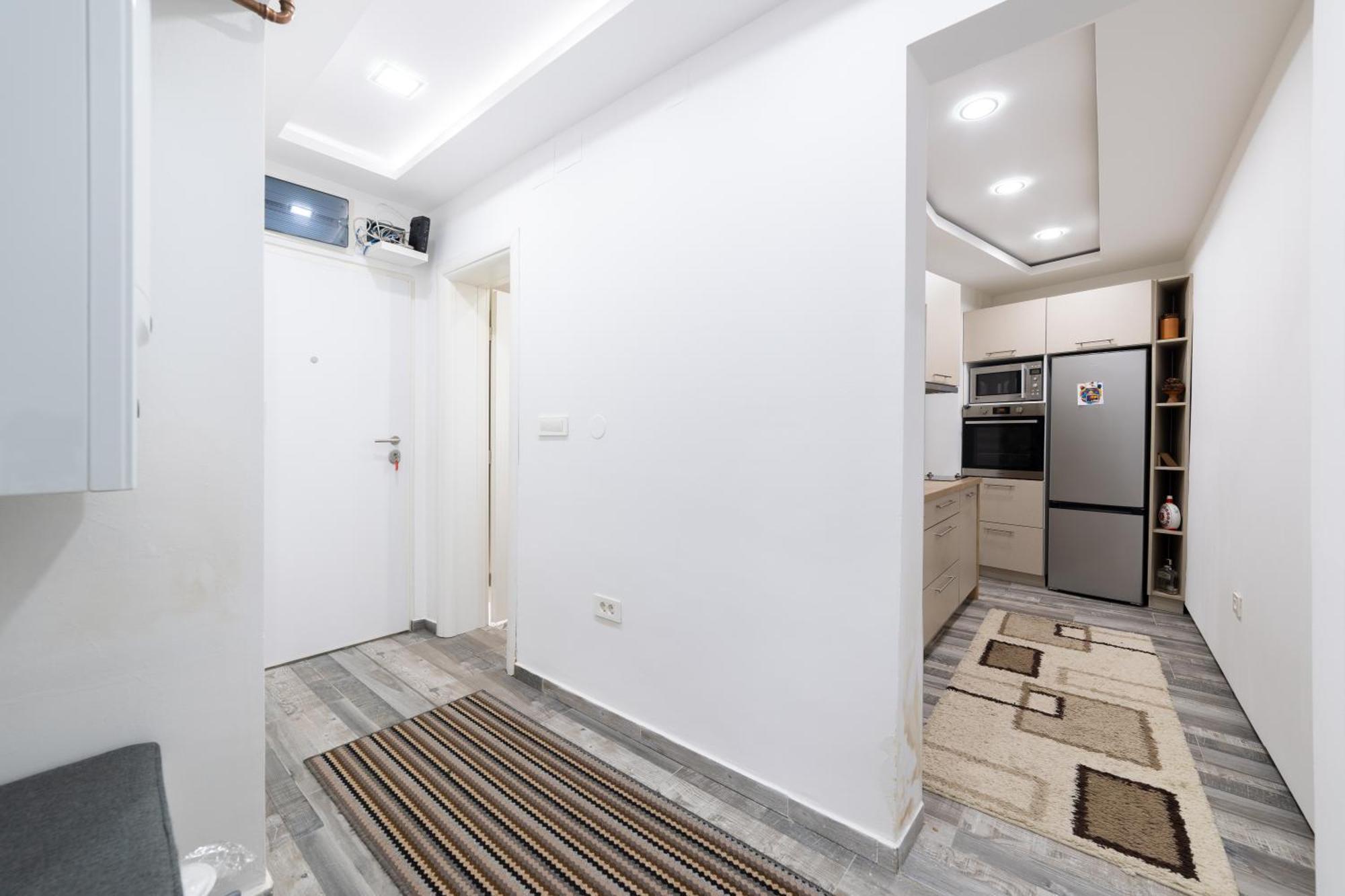 Old Town Colorful Two-Bedroom Apartment 塞拉耶佛 外观 照片