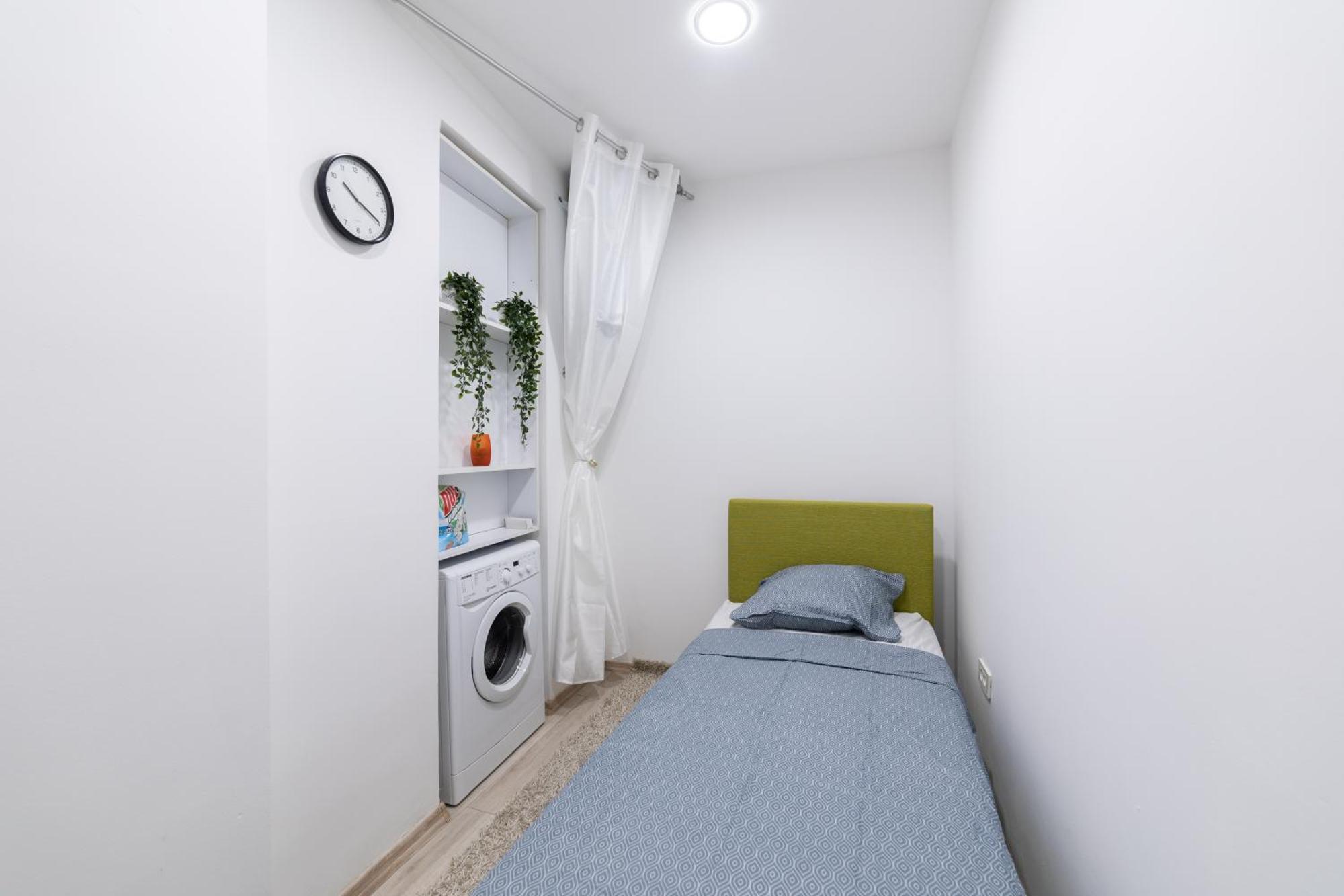 Old Town Colorful Two-Bedroom Apartment 塞拉耶佛 外观 照片