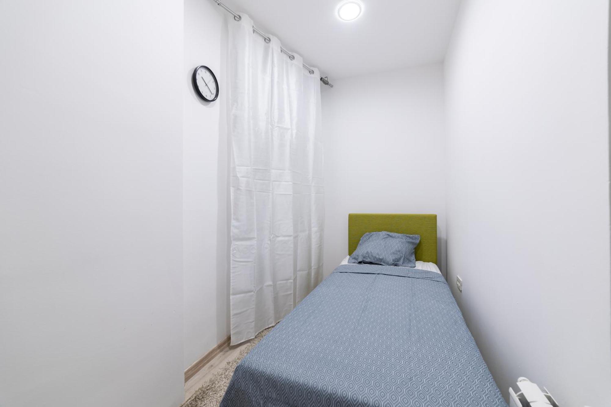 Old Town Colorful Two-Bedroom Apartment 塞拉耶佛 外观 照片